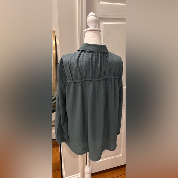 Max Studio Blouse | Medium | Teal - Picture 4 of 9
